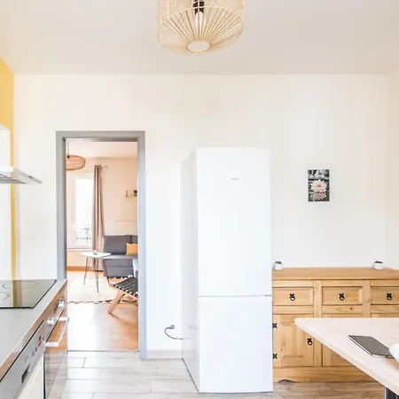 شقة Soraya - 5min De La Gare & Du Centre *